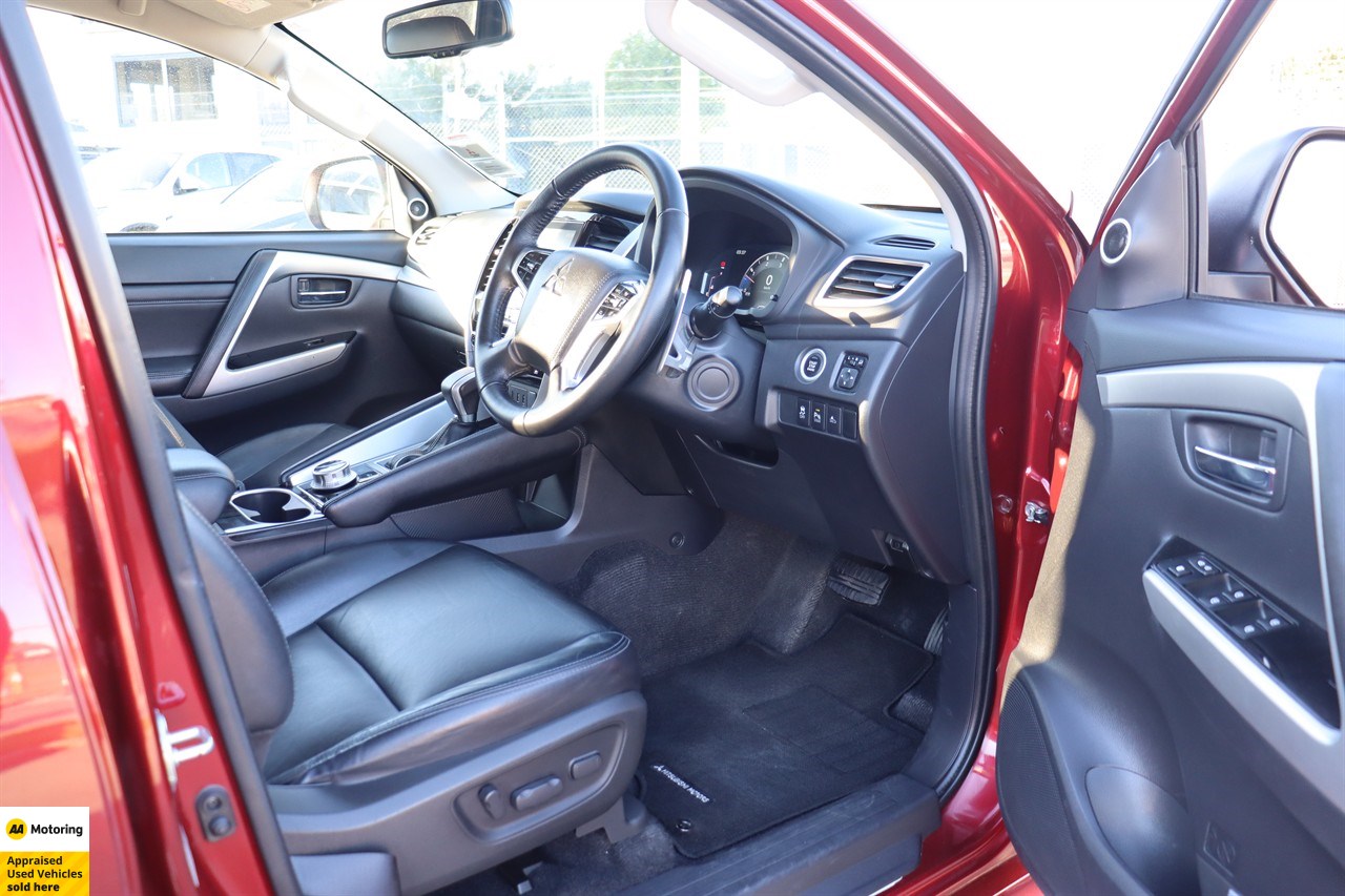 2023 Mitsubishi Pajero Sport