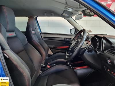 2018 Suzuki Swift - Thumbnail