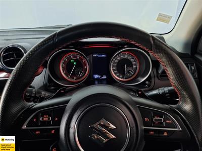 2018 Suzuki Swift - Thumbnail