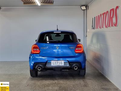 2018 Suzuki Swift - Thumbnail