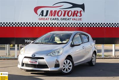 2013 Toyota Aqua - Thumbnail