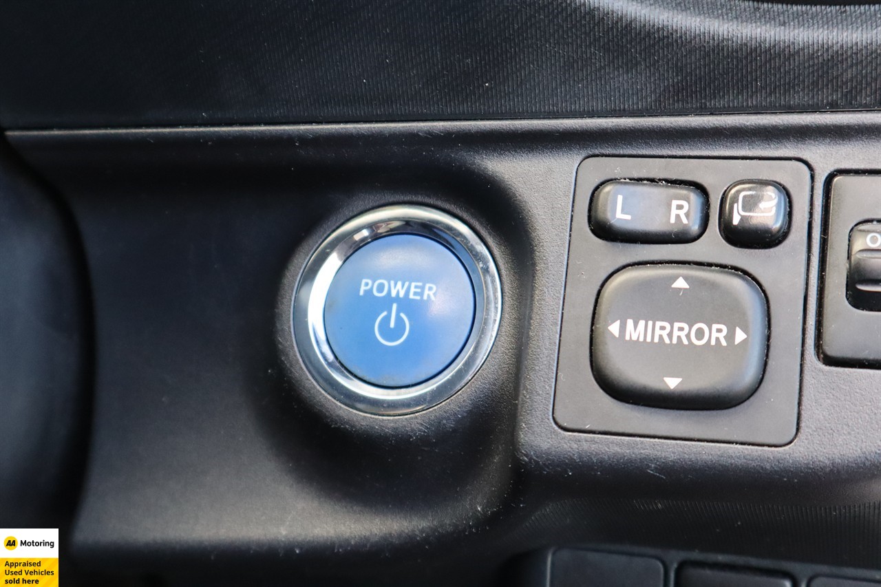 2013 Toyota Aqua