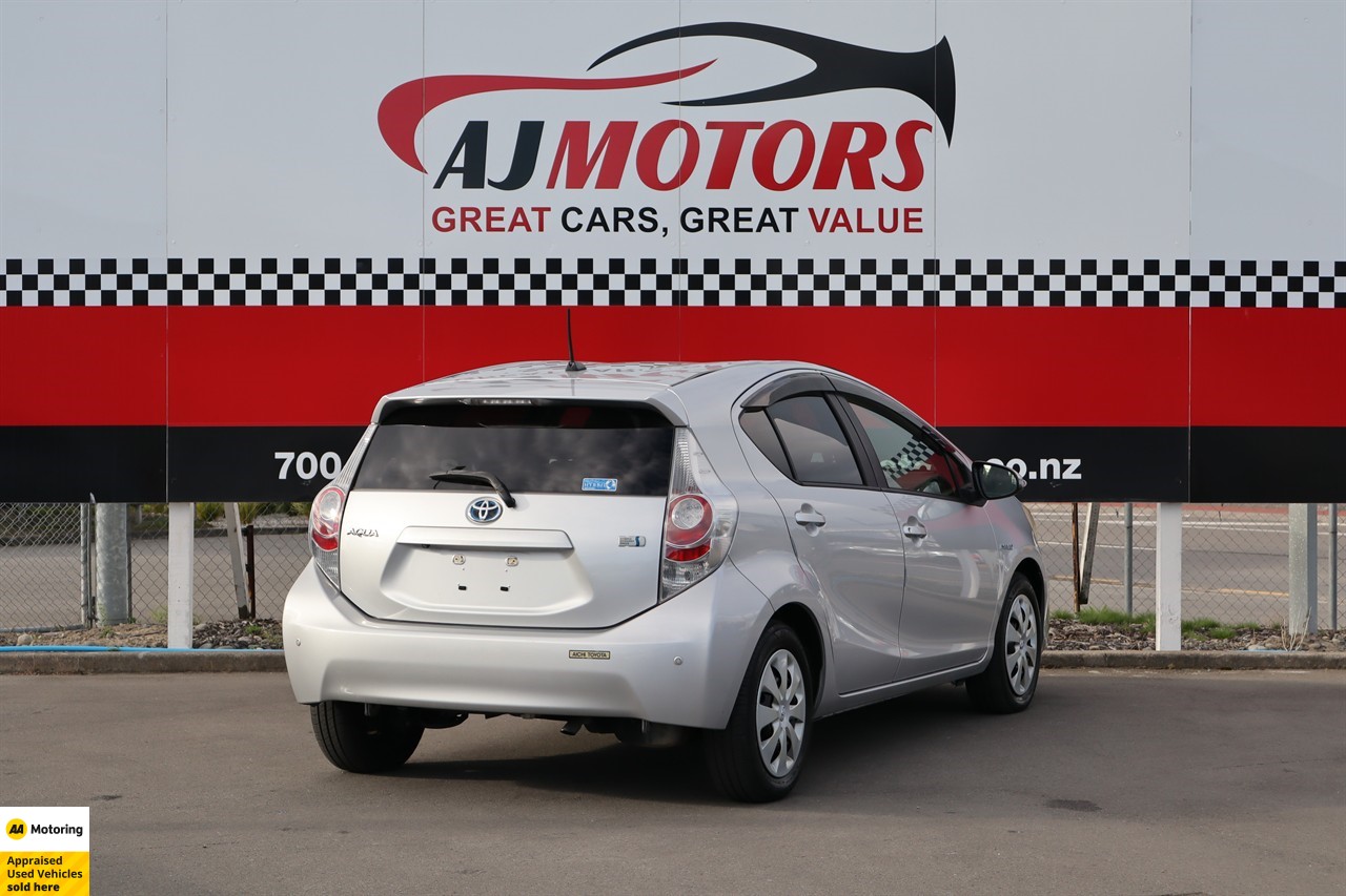 2013 Toyota Aqua