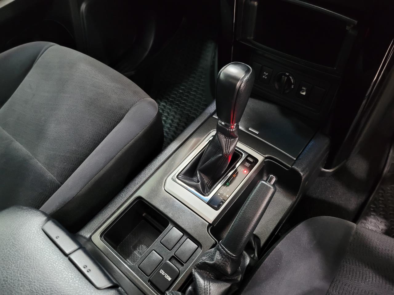 2016 Toyota Land Cruiser Prado