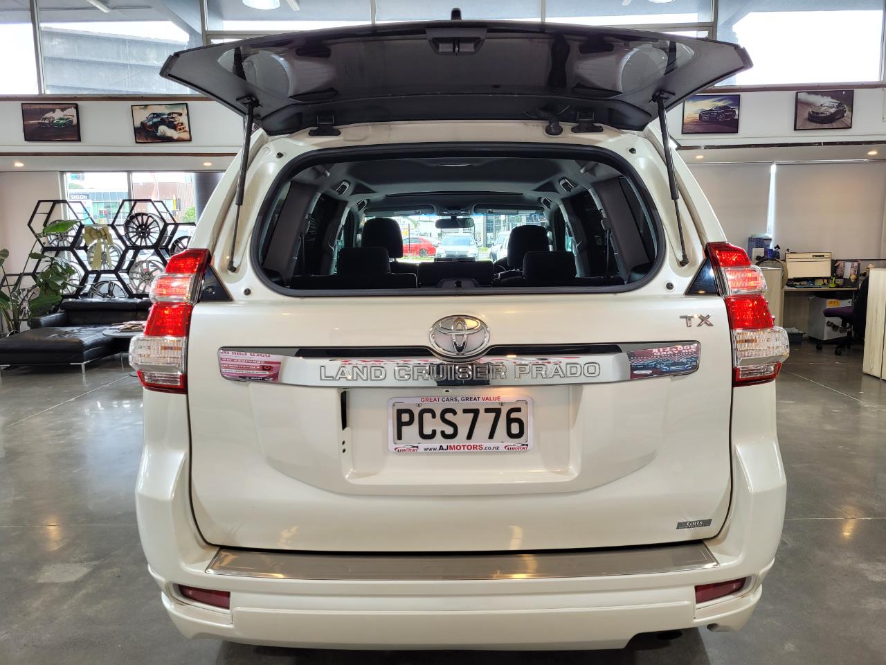 2016 Toyota Land Cruiser Prado