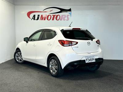 2015 Mazda Demio - Thumbnail