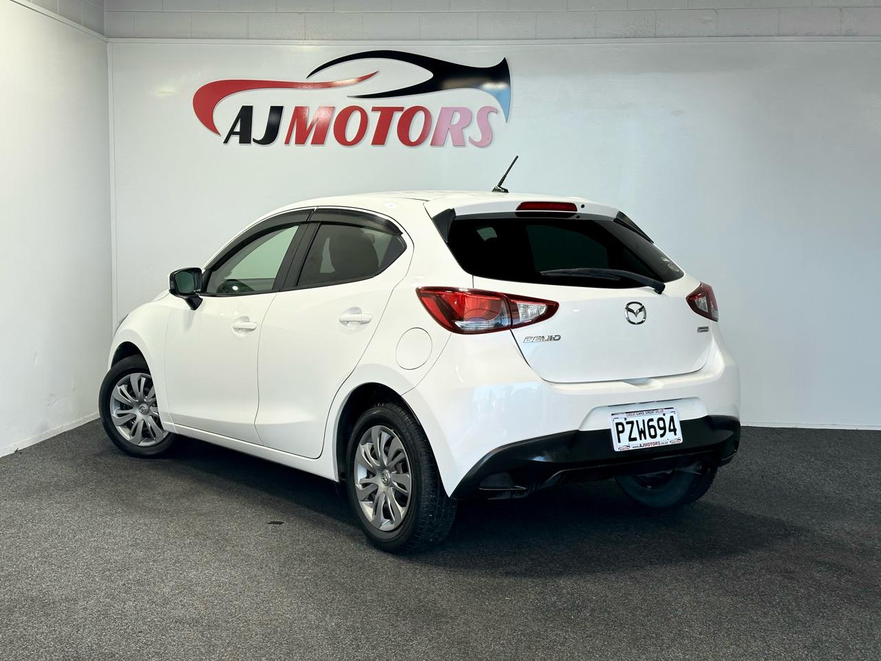 2015 Mazda Demio