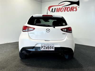 2015 Mazda Demio - Thumbnail
