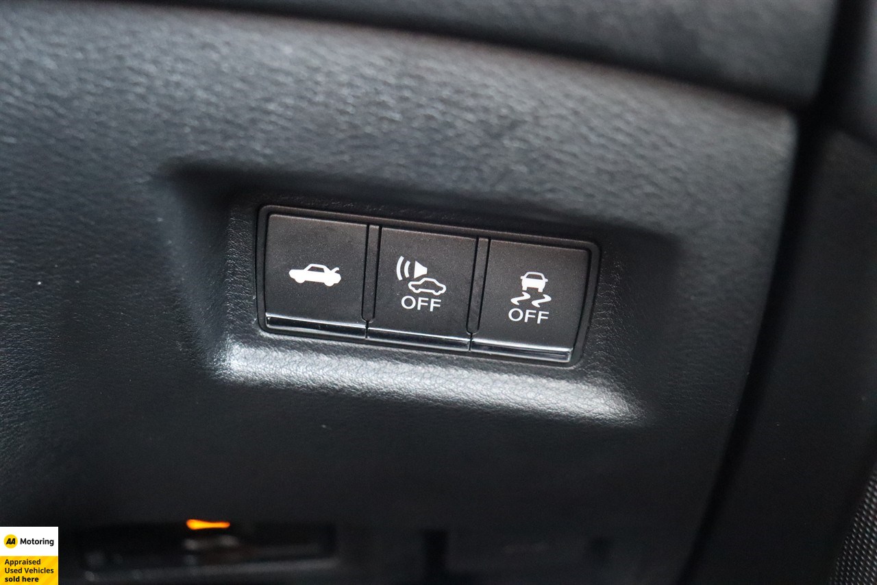 2014 Nissan Skyline