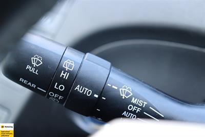 2012 Toyota Prius - Thumbnail