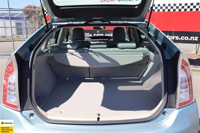 2012 Toyota Prius - Thumbnail