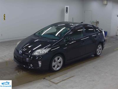 2014 Toyota Prius - Thumbnail