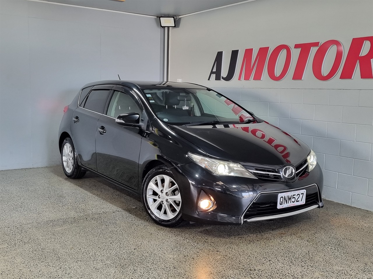 2014 Toyota Auris