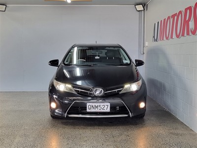 2014 Toyota Auris - Thumbnail