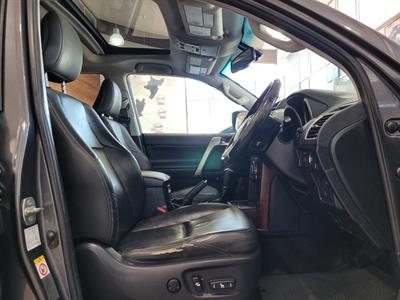 2015 Toyota Land Cruiser Prado - Thumbnail