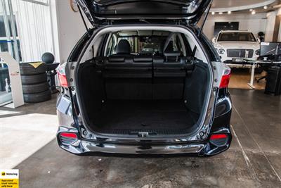 2016 Honda Fit - Thumbnail