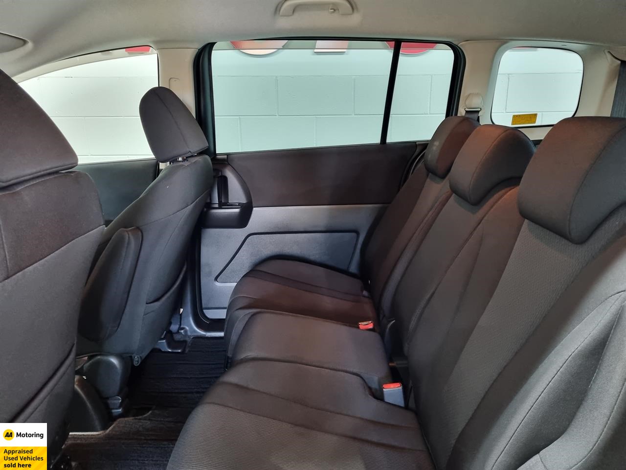 2014 Mazda Premacy