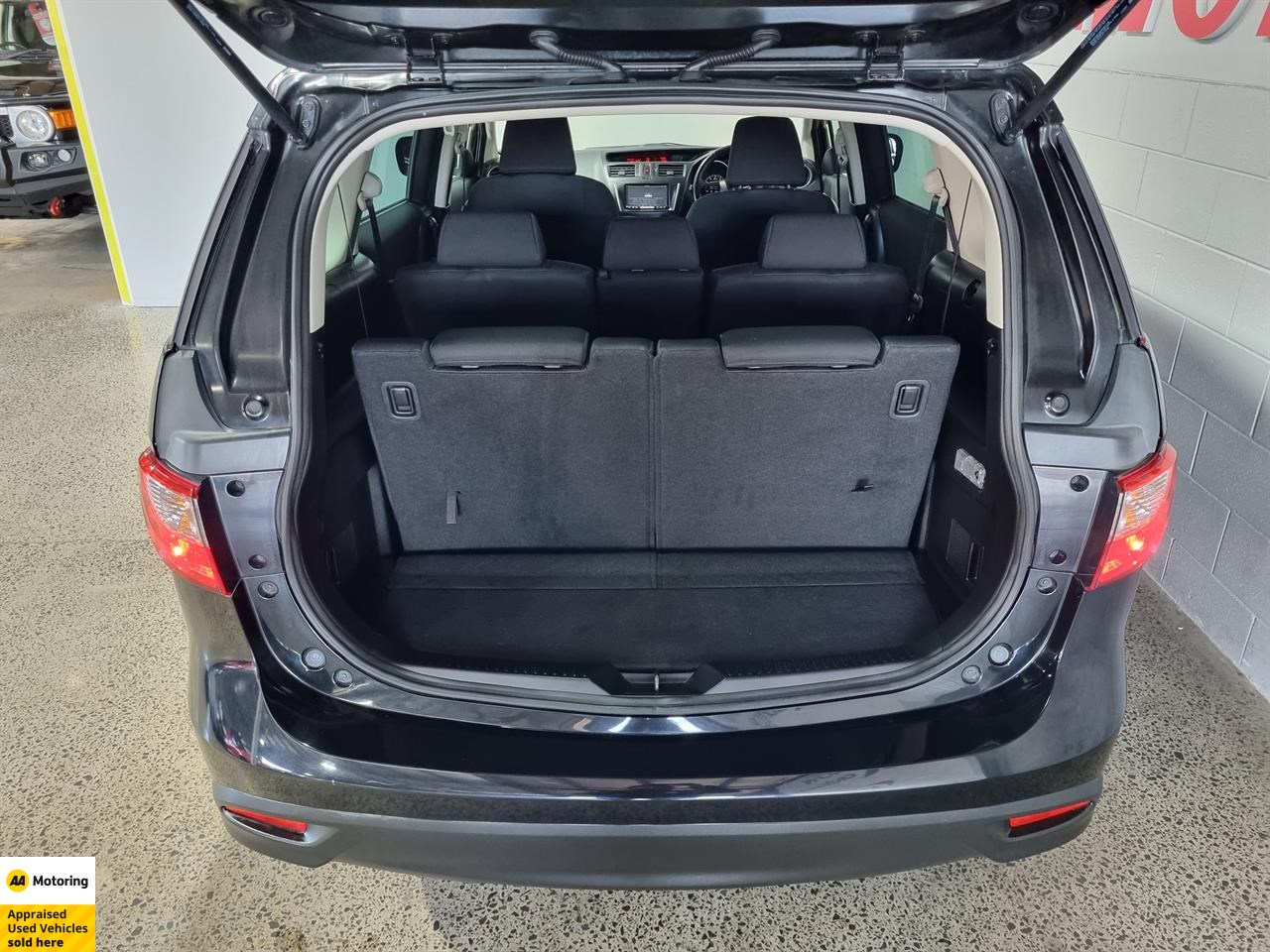 2014 Mazda Premacy