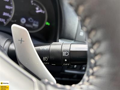 2012 Lexus CT 200h - Thumbnail