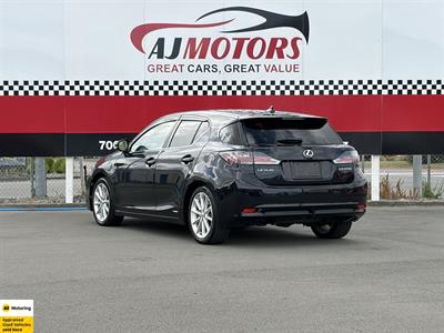 2012 Lexus CT 200h - Thumbnail