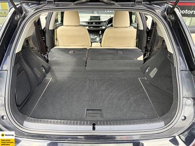 2012 Lexus CT 200h - Thumbnail