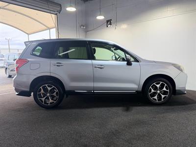 2014 Subaru Forester - Thumbnail