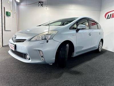 2012 Toyota Prius - Thumbnail