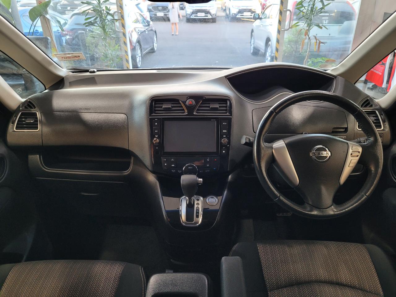 2014 Nissan Serena