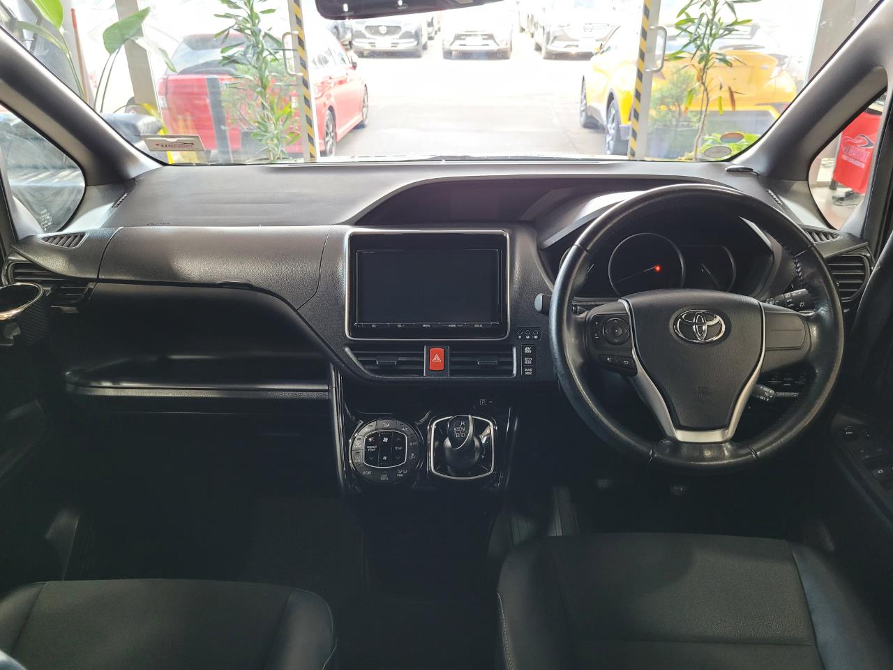2017 Toyota Noah