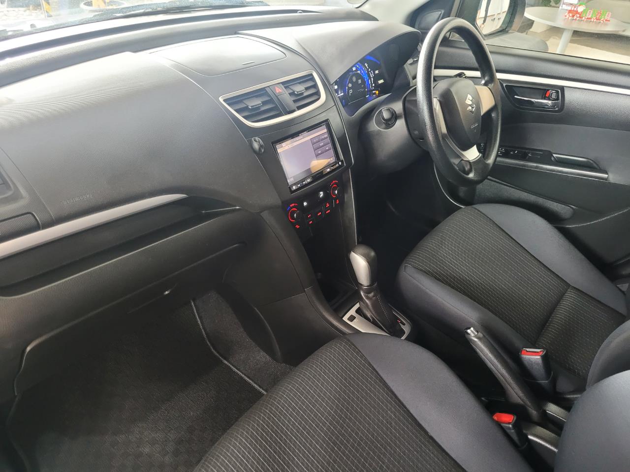 2014 Suzuki Swift