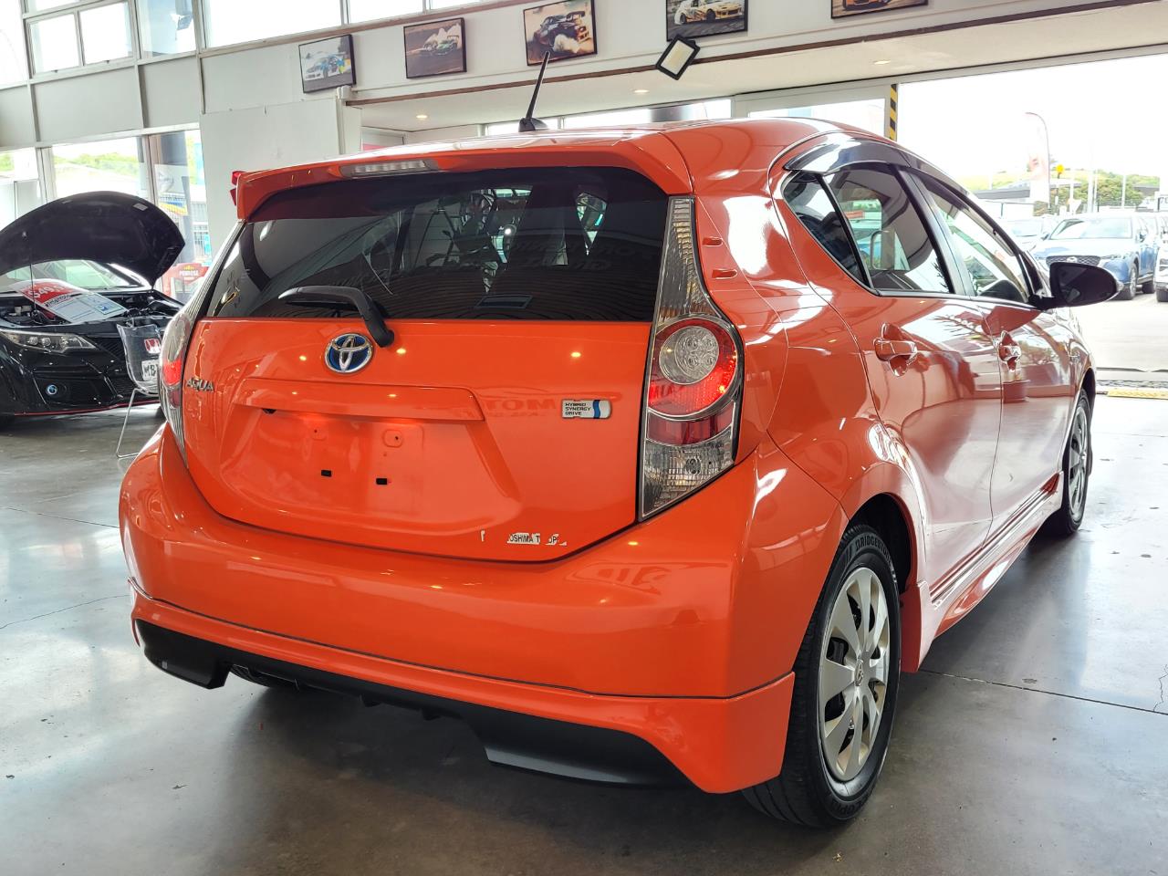 2012 Toyota AQUA BODYKIT