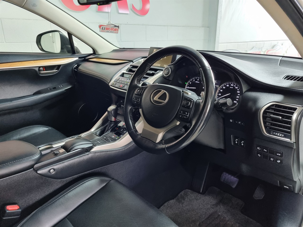 2014 Lexus NX 200t