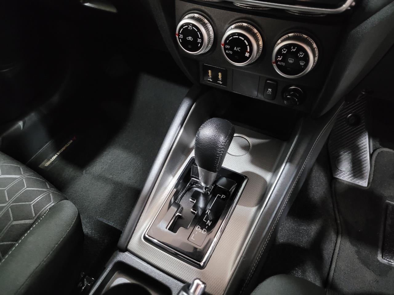 2022 Mitsubishi ASX