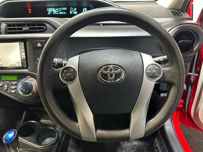 2014 Toyota Aqua - Thumbnail
