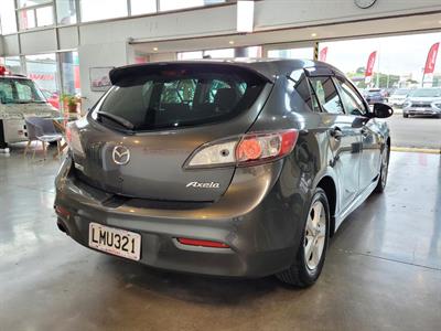 2010 Mazda Axela - Thumbnail