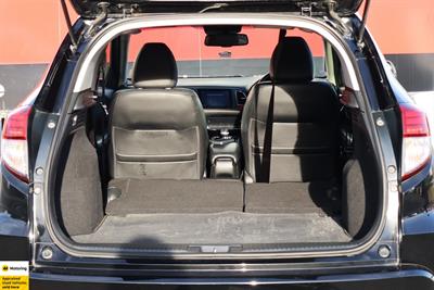 2015 Honda Vezel - Thumbnail