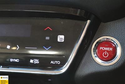 2015 Honda Vezel - Thumbnail
