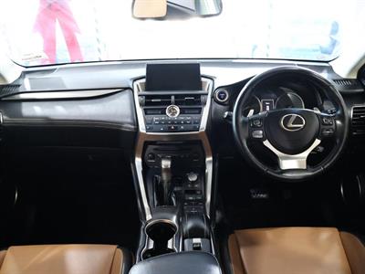 2014 Lexus NX 300h - Thumbnail