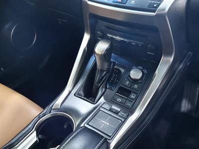 2014 Lexus NX 300h - Thumbnail