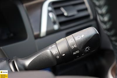 2012 Toyota Camry - Thumbnail