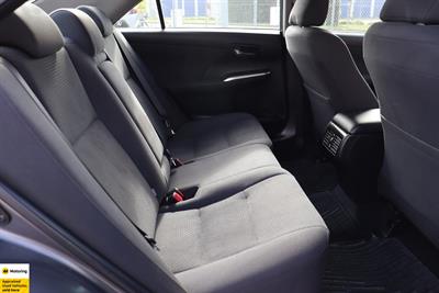 2012 Toyota Camry - Thumbnail