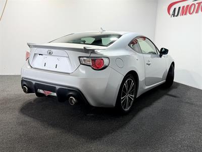 2012 Toyota 86 - Thumbnail