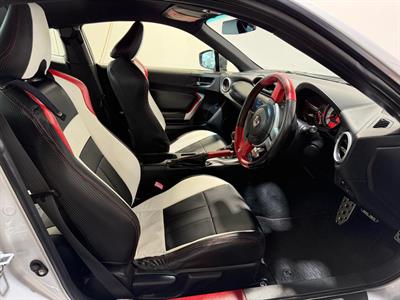 2012 Toyota 86 - Thumbnail