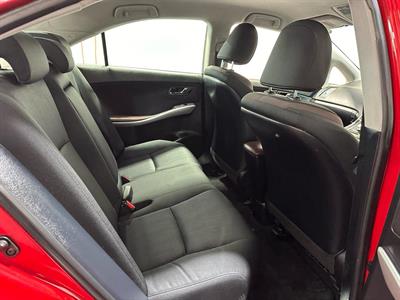 2015 Toyota Sai - Thumbnail