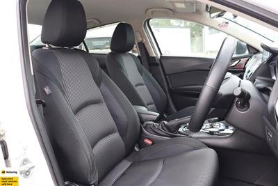 2013 Mazda Axela - Thumbnail