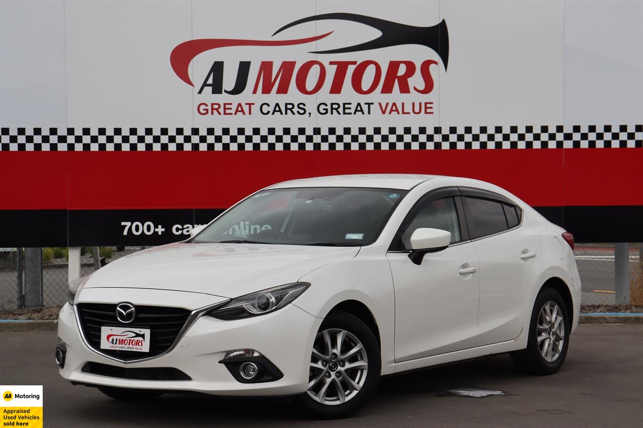 2013 Mazda Axela
