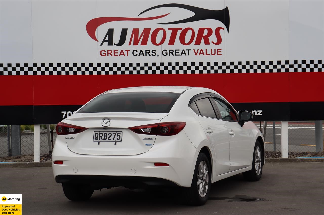 2013 Mazda Axela