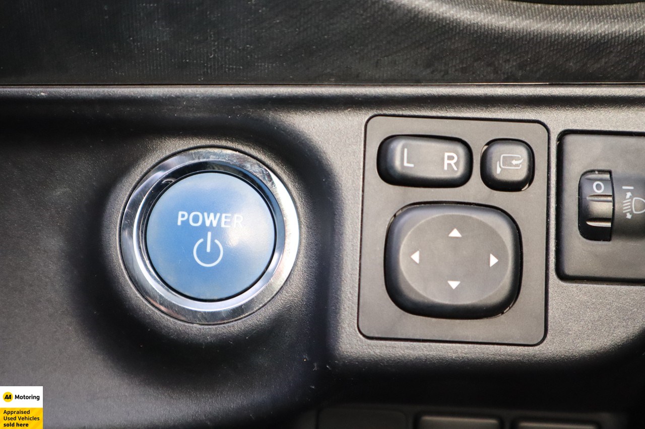 2015 Toyota Aqua