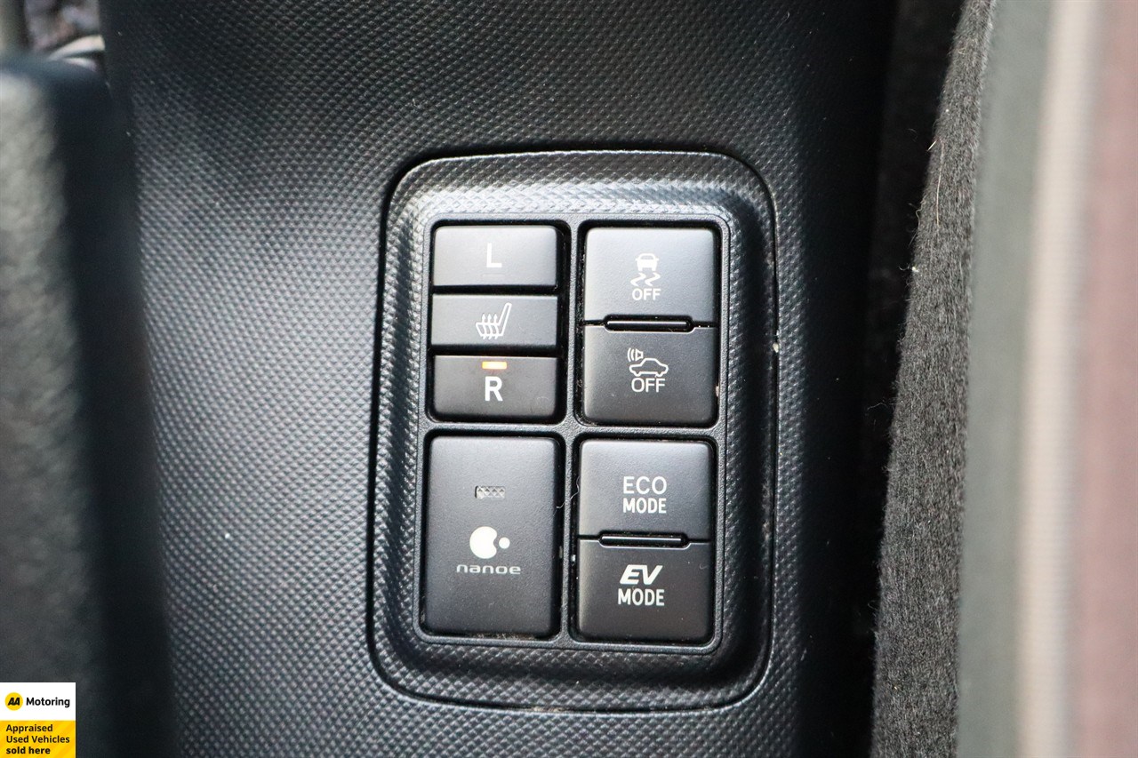 2015 Toyota Aqua