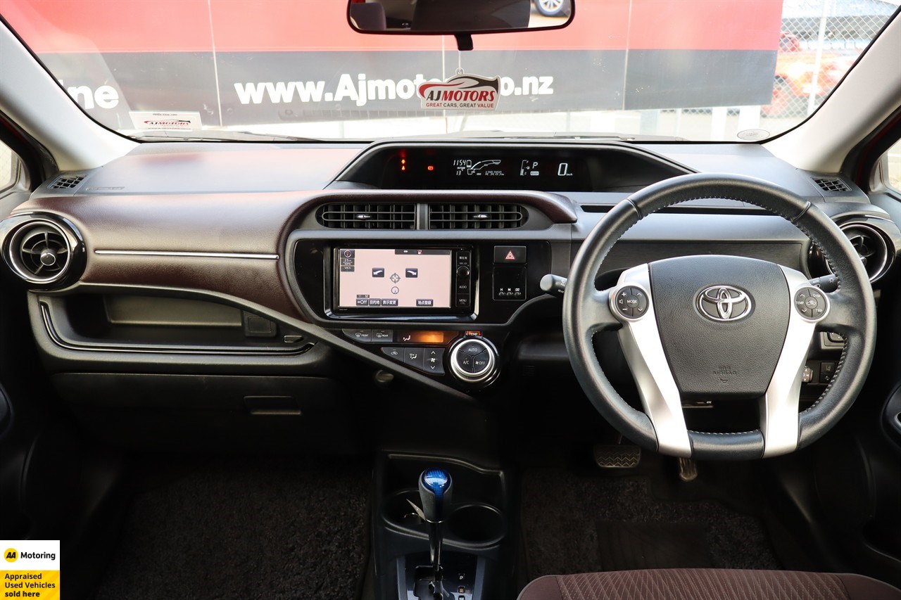 2015 Toyota Aqua